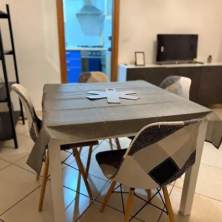 Centro E Mare Apartment *